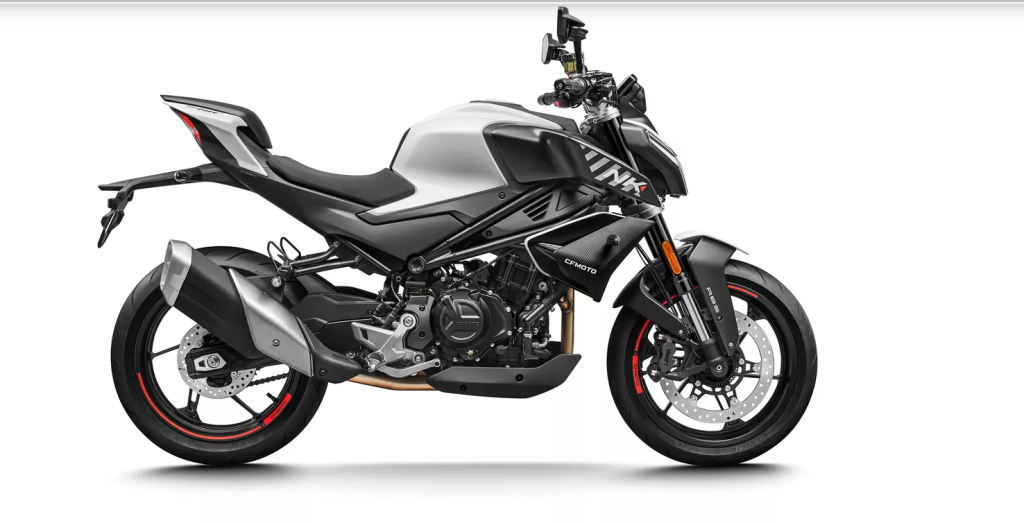 CFMOTO 450NK, NEW, a true marvel on the road.